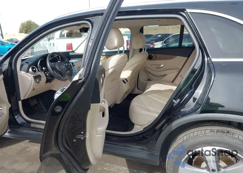 2018 Mercedes-Benz Glc 300 from USA, damaged, VIN WDC0G4JB4JV052538